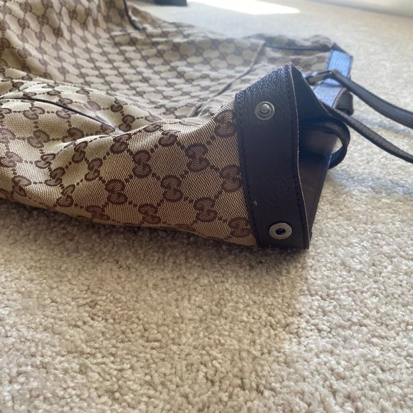 Gucci Tote - Picture 4 of 7